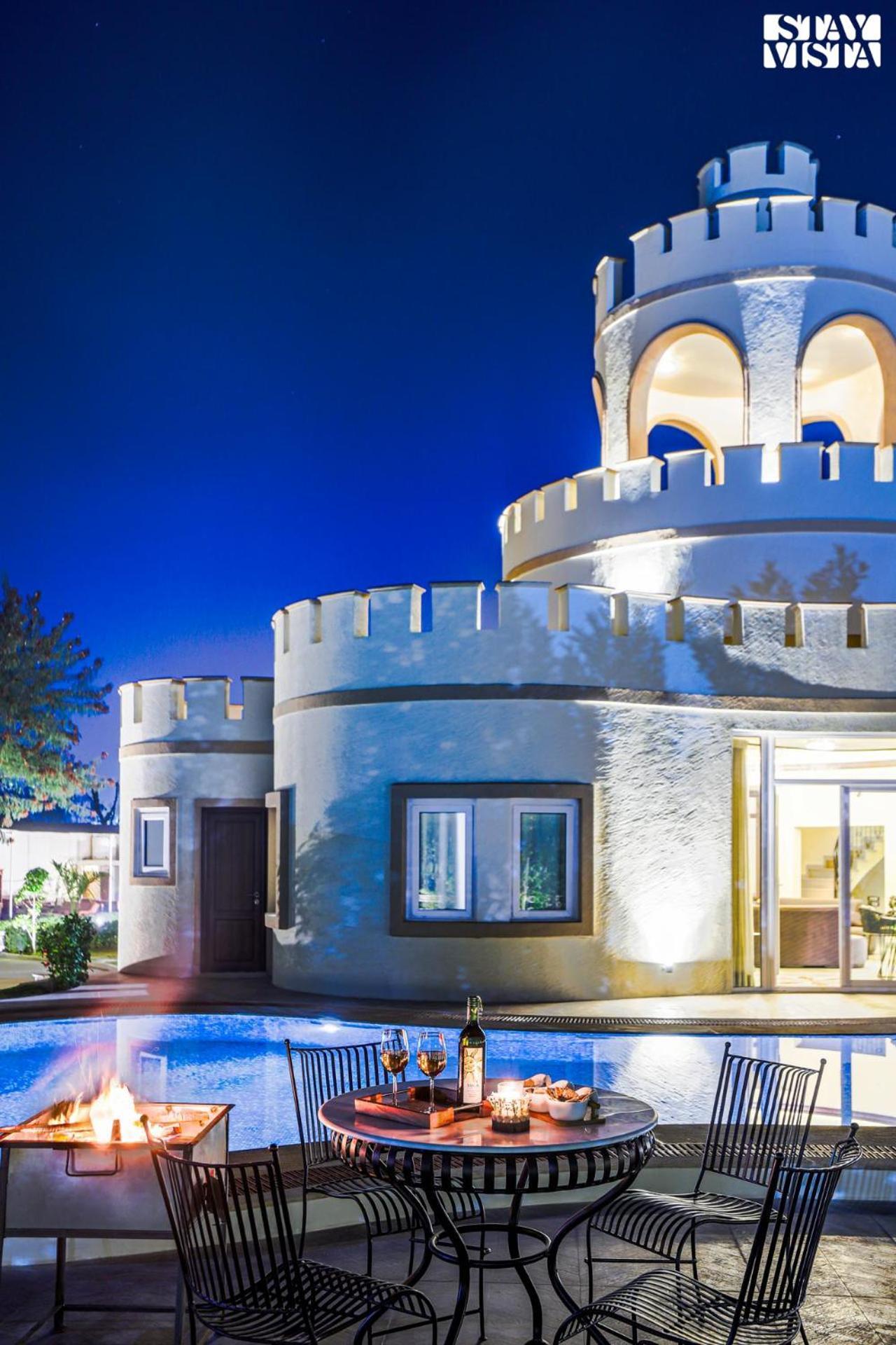 Stayvista'S Mystic Castle With Terrace, Swimming Pool, Lawn With Gazebo Jaipur Exterior photo