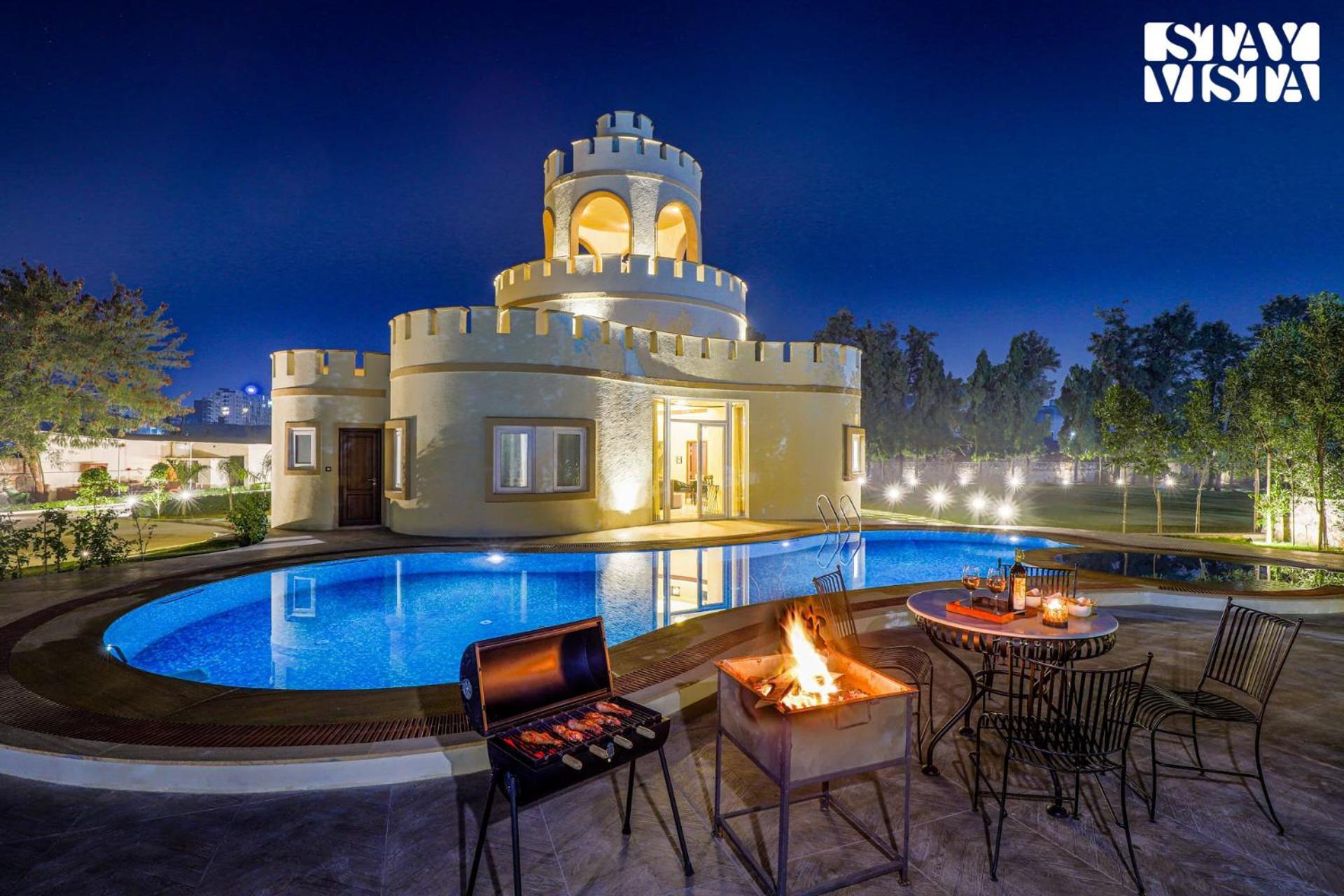 Stayvista'S Mystic Castle With Terrace, Swimming Pool, Lawn With Gazebo Jaipur Exterior photo